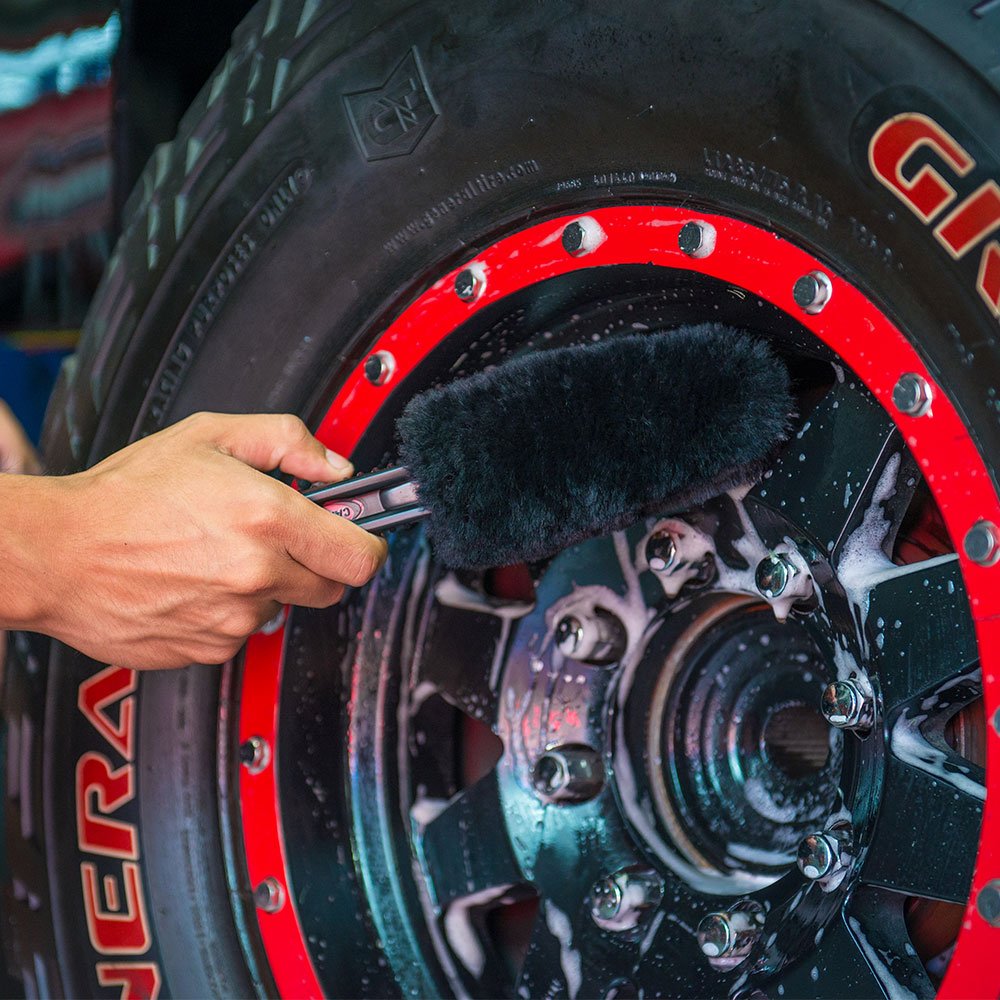 CHEMICAL GUYS Acc_B01 Gerbil Wheel and Rim Brush (Safe for Exhaust, Tires, Rims, Engine Bays, & More)