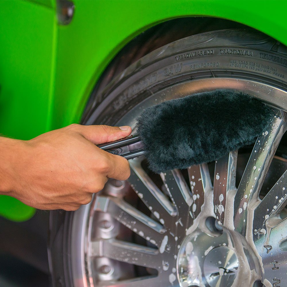 CHEMICAL GUYS Acc_B01 Gerbil Wheel and Rim Brush (Safe for Exhaust, Tires, Rims, Engine Bays, & More)