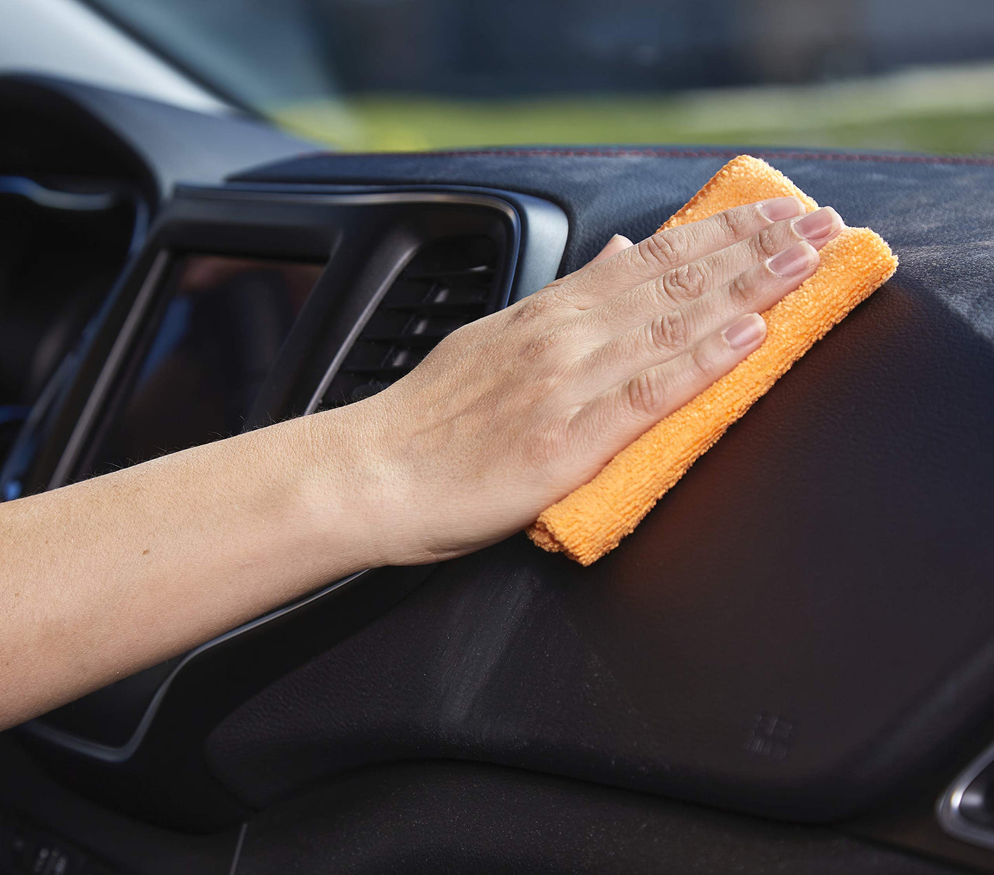 Armor All Interior Car Cleaning Kit, Interior Detailer Spray with Microfiber Towels and Microfiber Duster, 16 Fl Oz (3 Piece Kit)